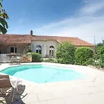 بيت للعطل Logis La Tour - Orangerie