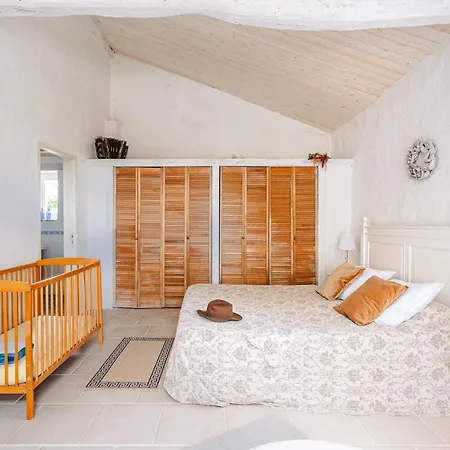 Σπίτι διακοπών Logis La Tour - Orangerie *