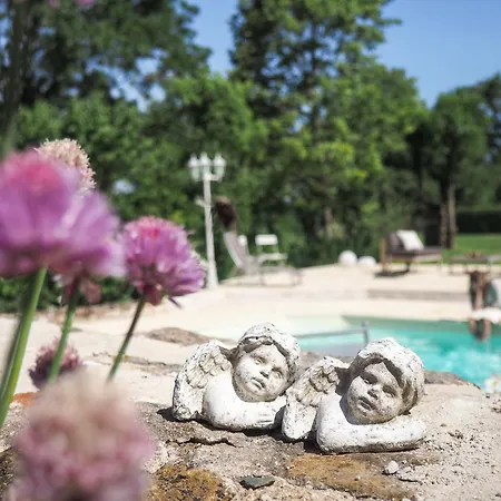 Logis La Tour - Orangerie بيت للعطل *
