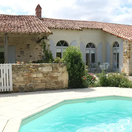 Logis La Tour - Orangerie * Saint-Laurent-de-la-Salle
