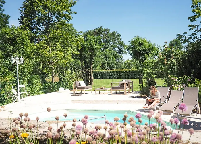 펜션 Logis La Tour - Orangerie *