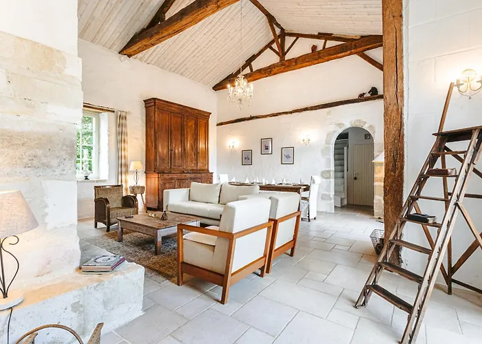 펜션 Logis La Tour - Orangerie